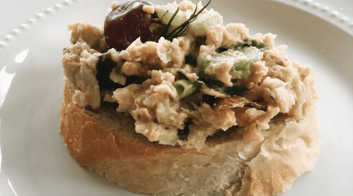 Chickpea "Chicken" Salad