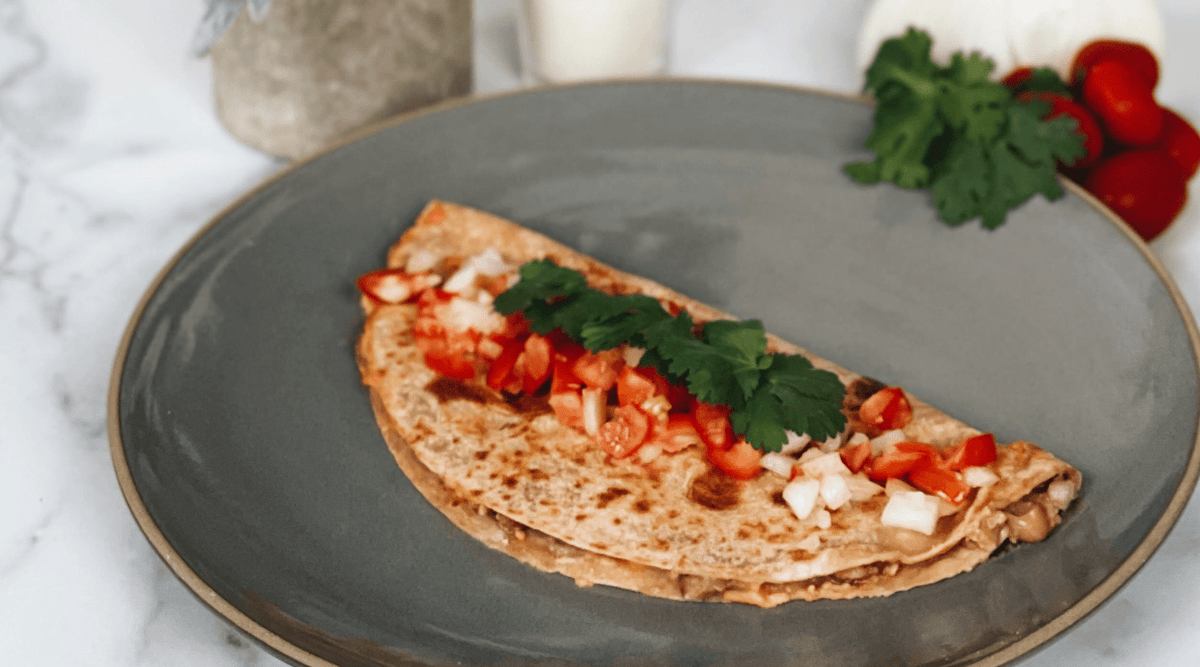 Quesadillas de frijoles negros y patatas