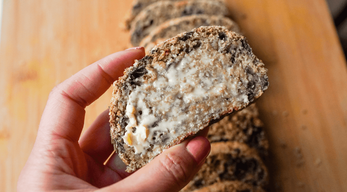 Pan de cáscara de psyllium sin gluten y a base de plantas
