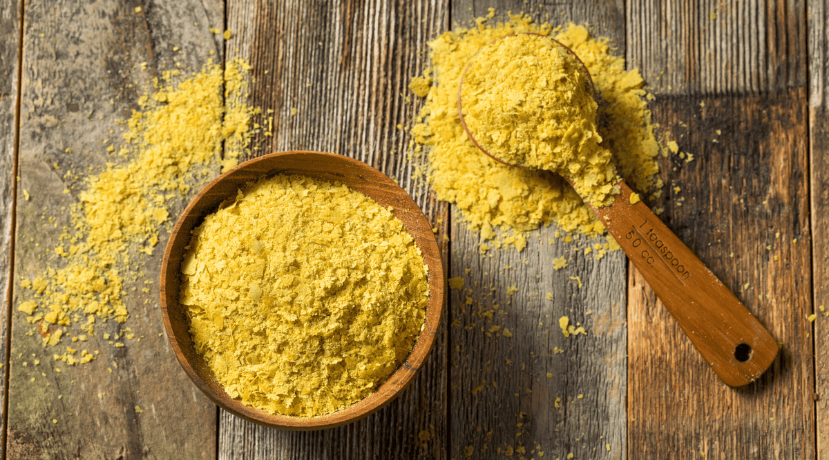 12 formas de usar levadura nutricional, ¡convirtiendo un plato de ordinario a extraordinario!
