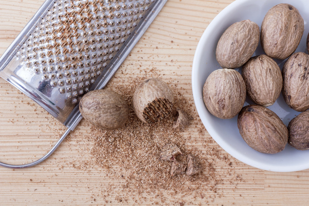 Nutmeg, Whole, Herbs Spices & Seasonings - Country Life Natural Foods